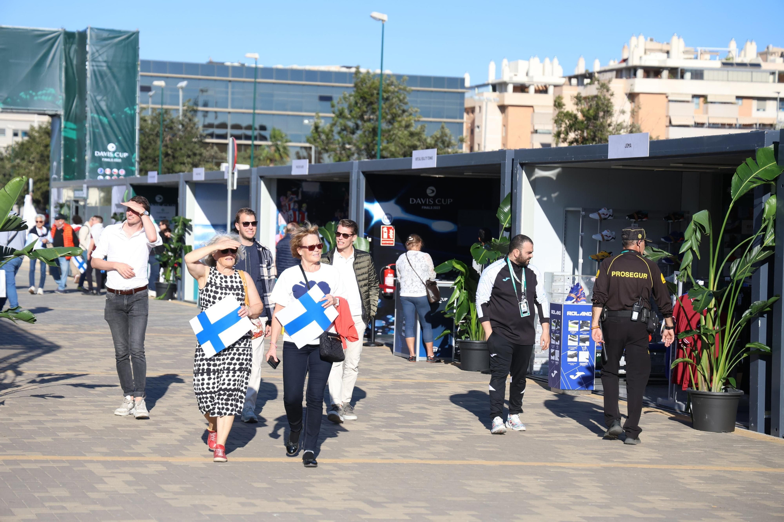 Gran ambiente en el estreno de la Copa Davis en Málaga
