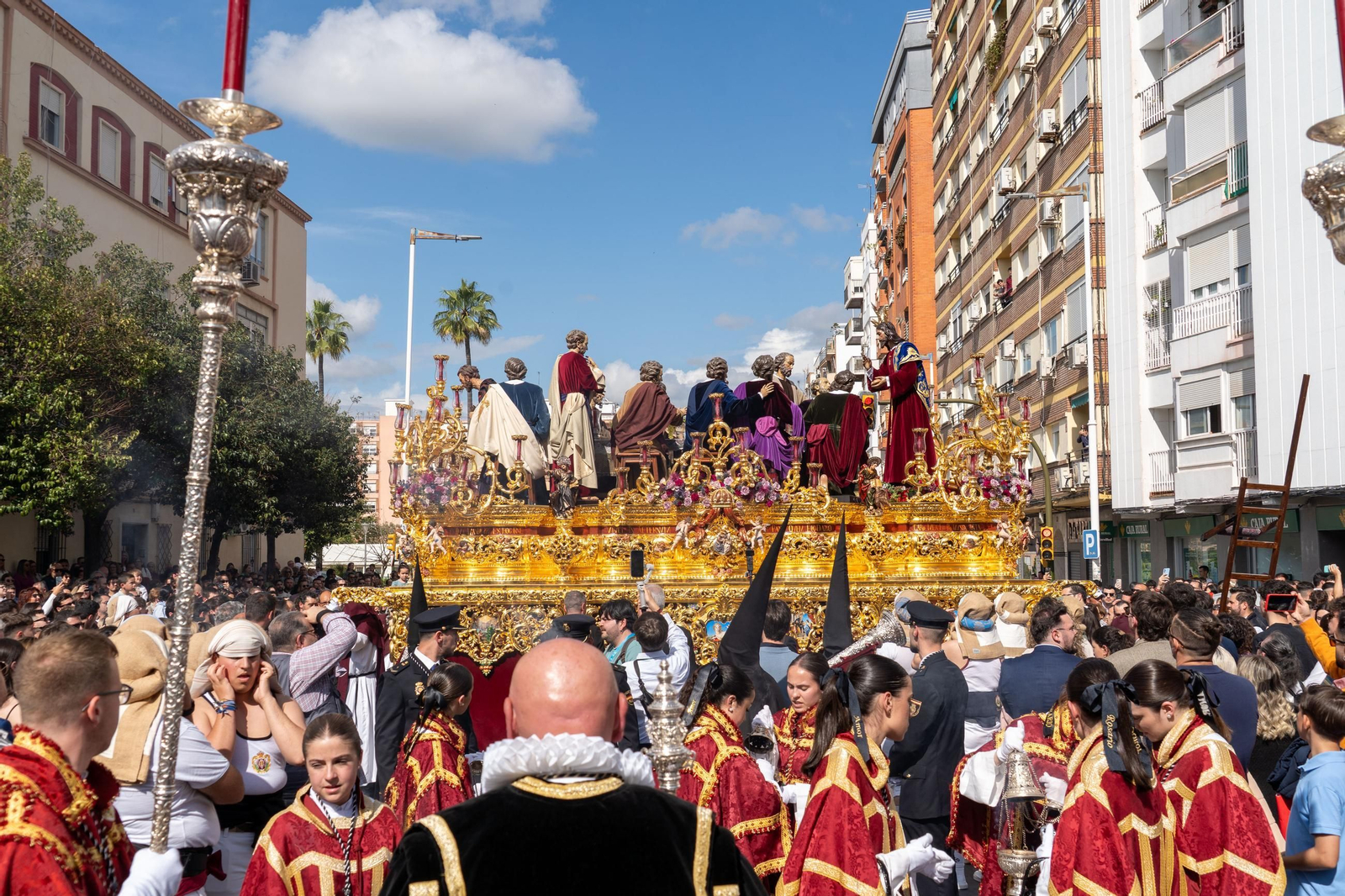 Domingo de Ramos: Imágenes de la procesión de La Sagrada Cena y Maria Santísima del Rosario