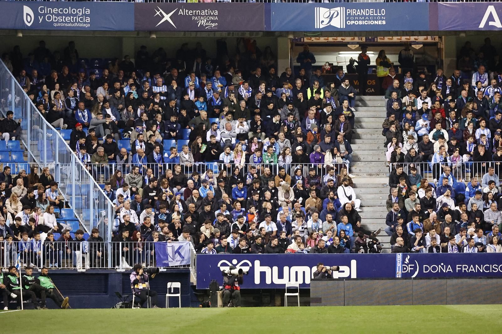 Búscate en las gradas en el Málaga CF-Valladolid en La Rosaleda