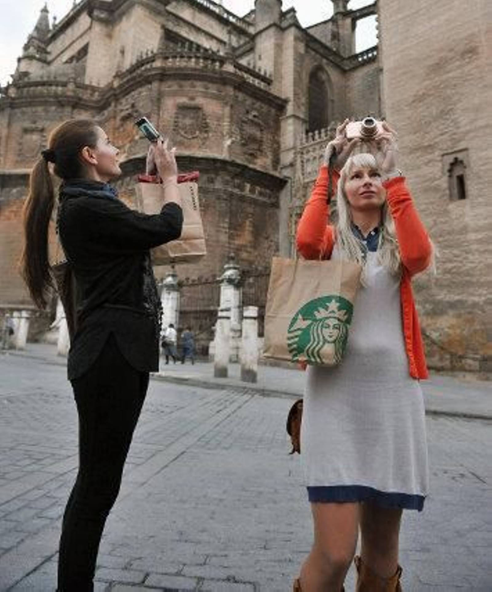 La caída de visitantes y la pérdida de pasajeros en San Pablo marcan 2012