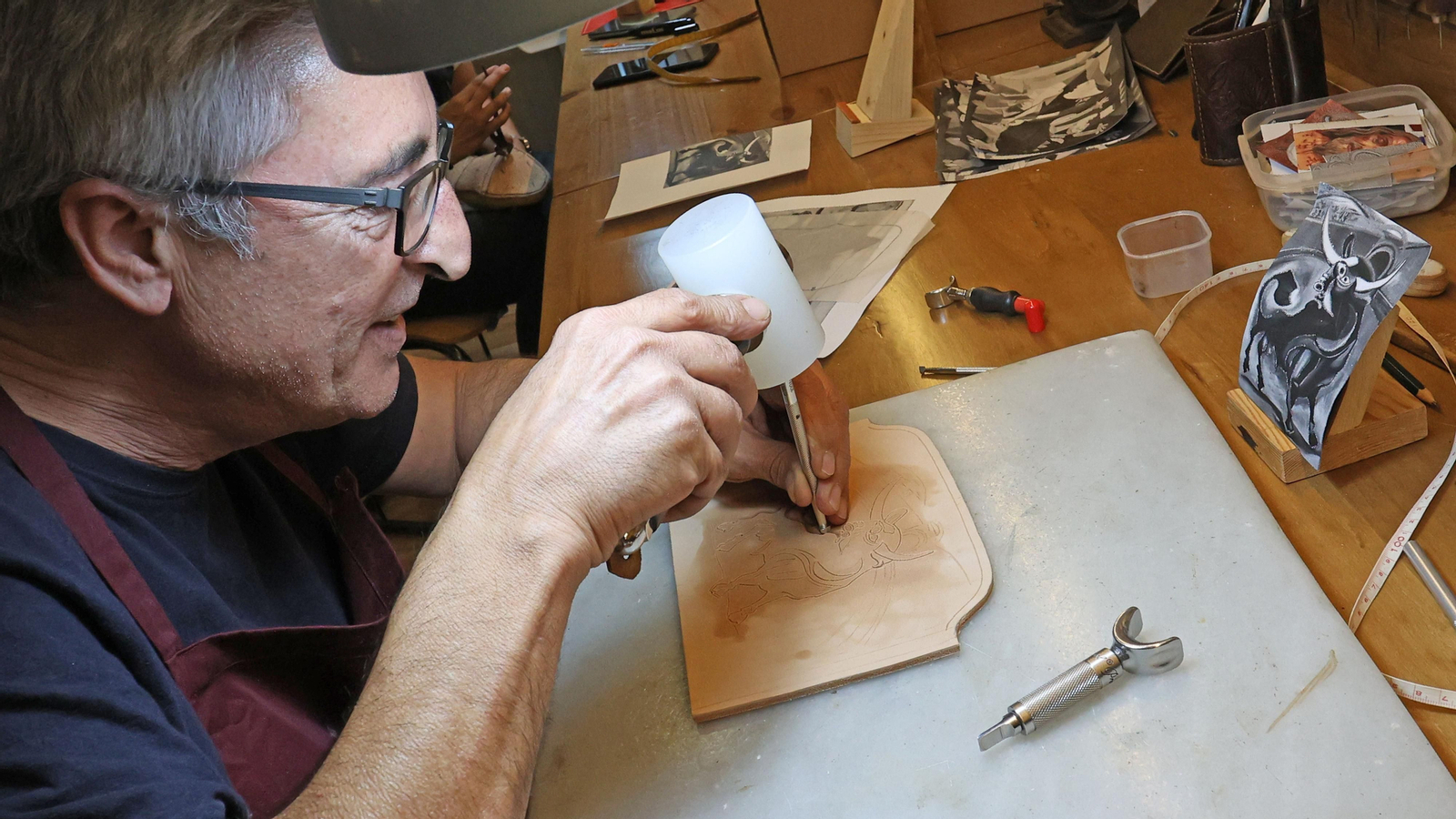 Así trabajan los alumnos de Abraham Zambrana en su taller de formación