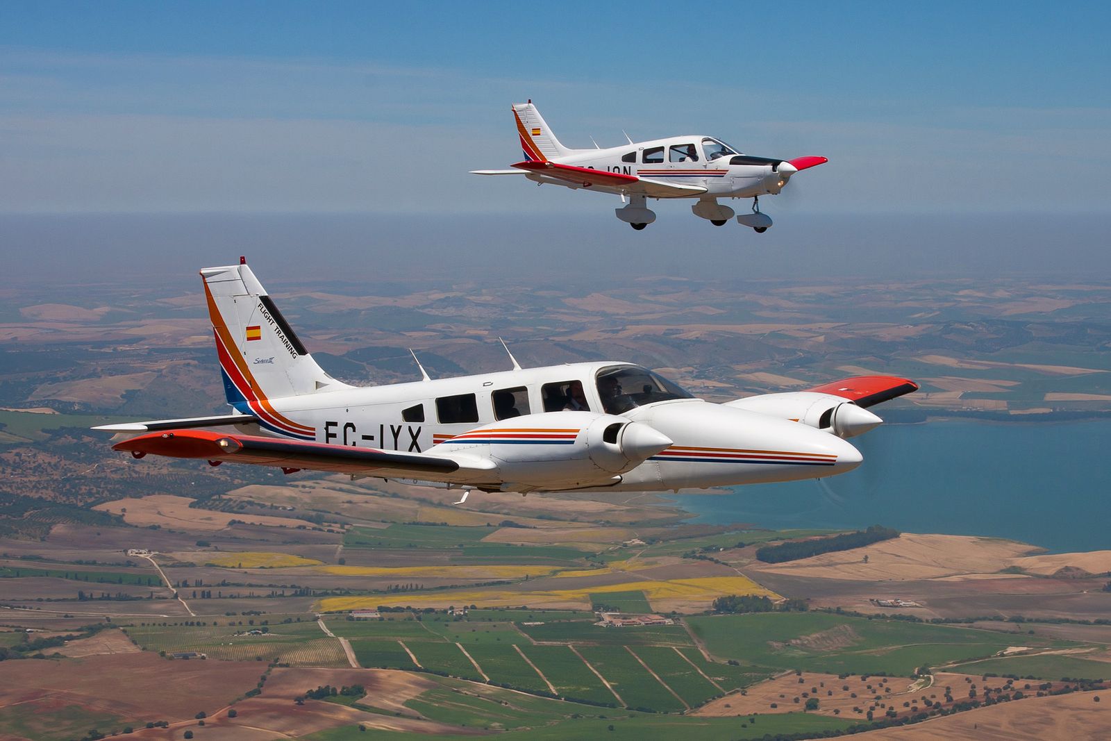 Dos aviones de prácticas de la Escuela de Pilotos sobre el espacio aéreo de la zona de Jerez.