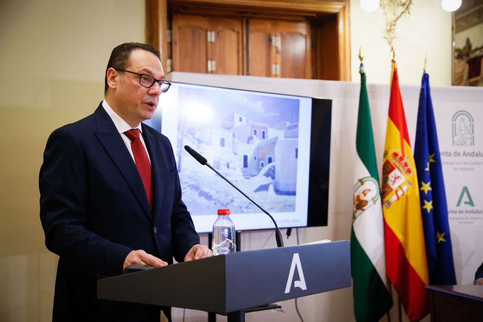 Juan Manuel Martín Robles ingresa como académico de Historia de Andalucía y te lo contamos en imágenes