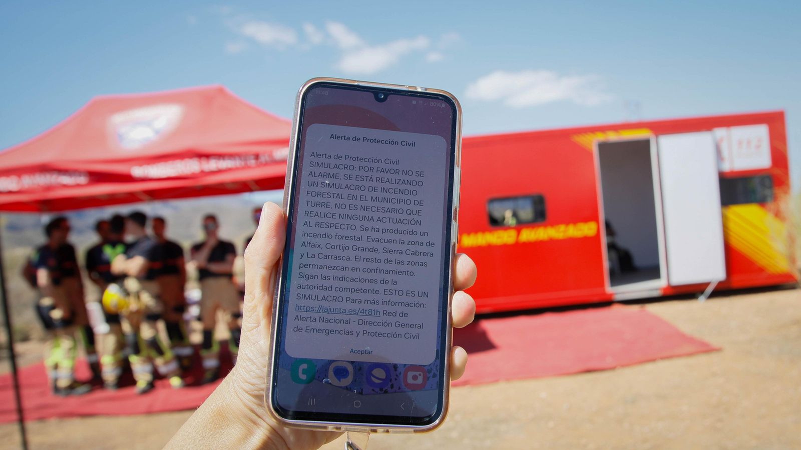 Se han recibido alertas en los móviles.