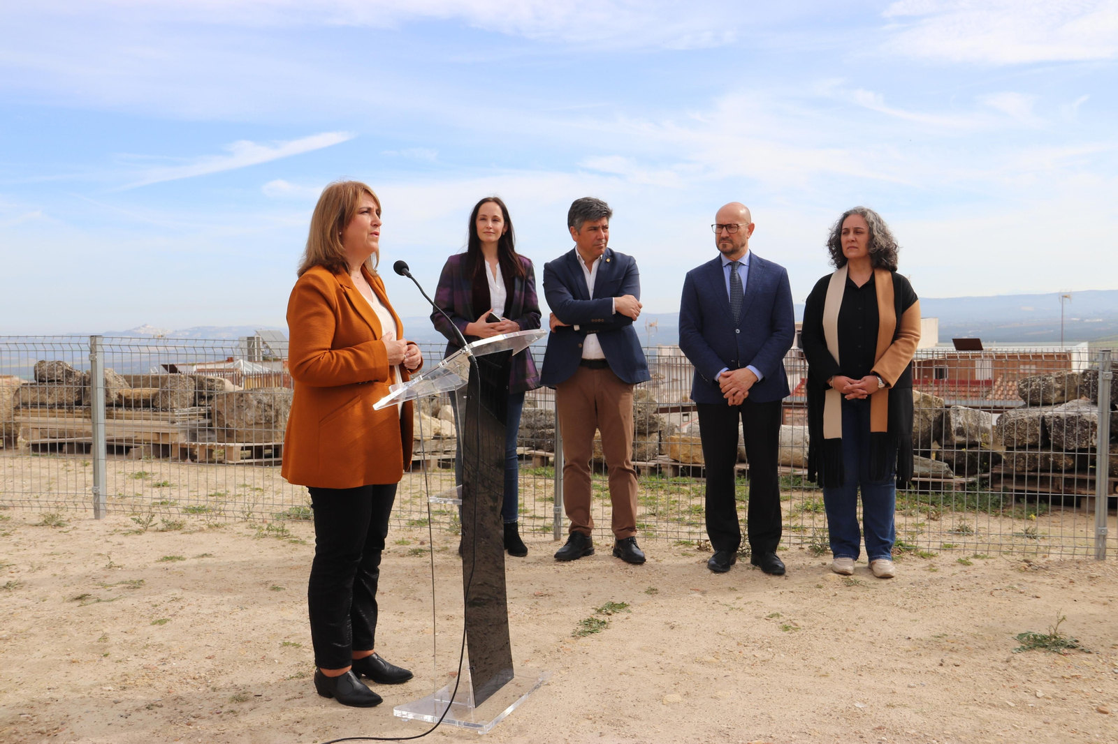 Un recorrido en imágenes por el yacimiento arqueológico del cerro del Castillo de Montilla