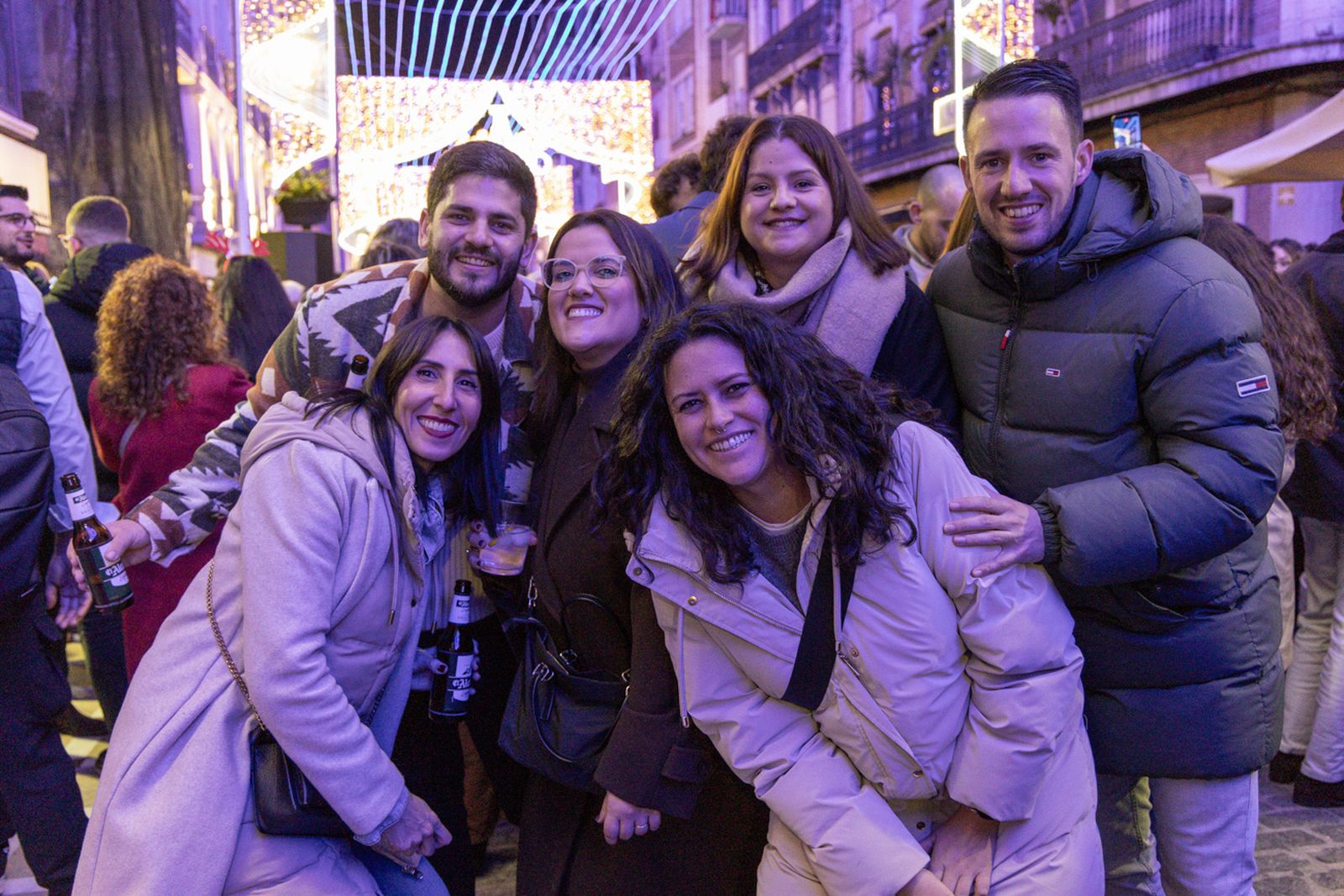 Así disfruta Jaén del concierto extraordinario a pie de calle: "Son de Vida"