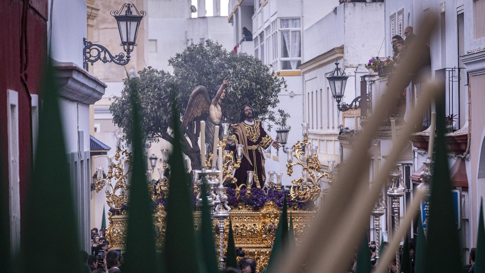 En imágenes, El Huerto de San Fernando fue la única hermandad del Martes Santo