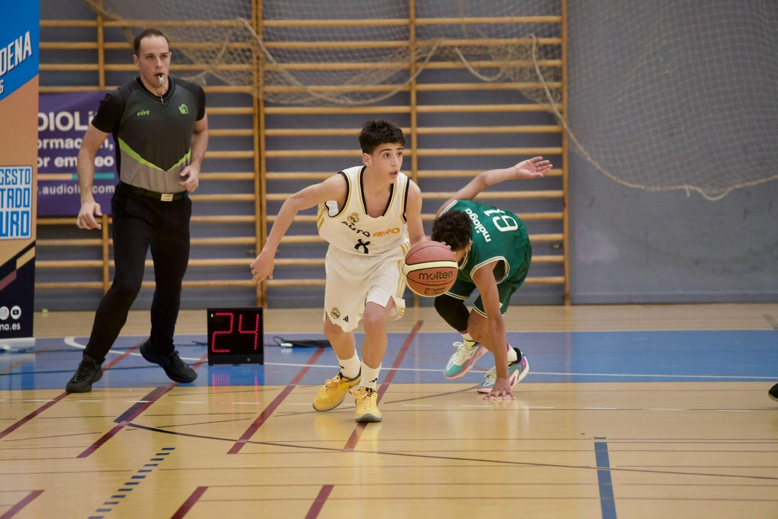 Unicaja y Real Madrid, campeones del torneo preinfantil de Benalmádena