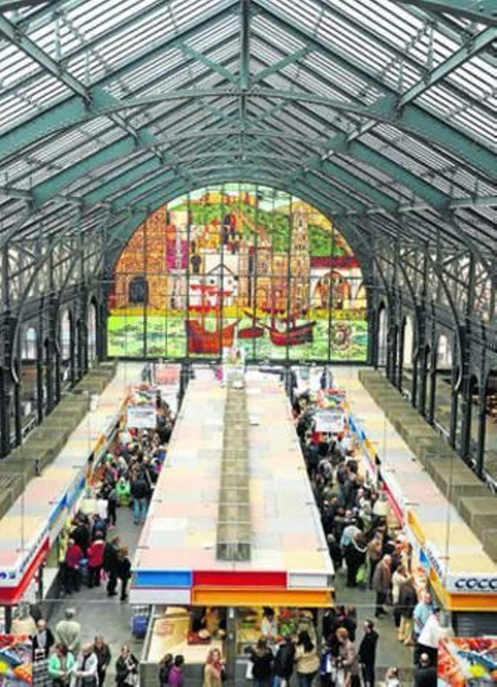 Interior del mercado de Atarazanas.