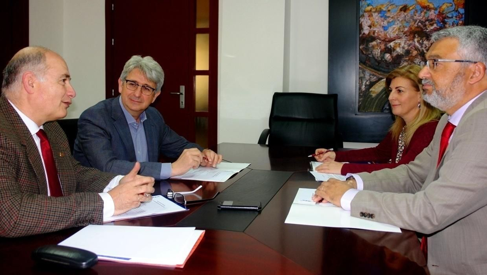 Reunión del Consejo de la Cátedra Aiqbe en la que se dieron a conocer los galardones.