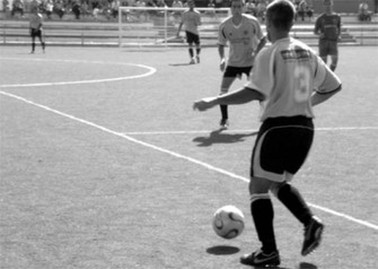 Los locales dieron un serio correctivo al filial aurinegro.