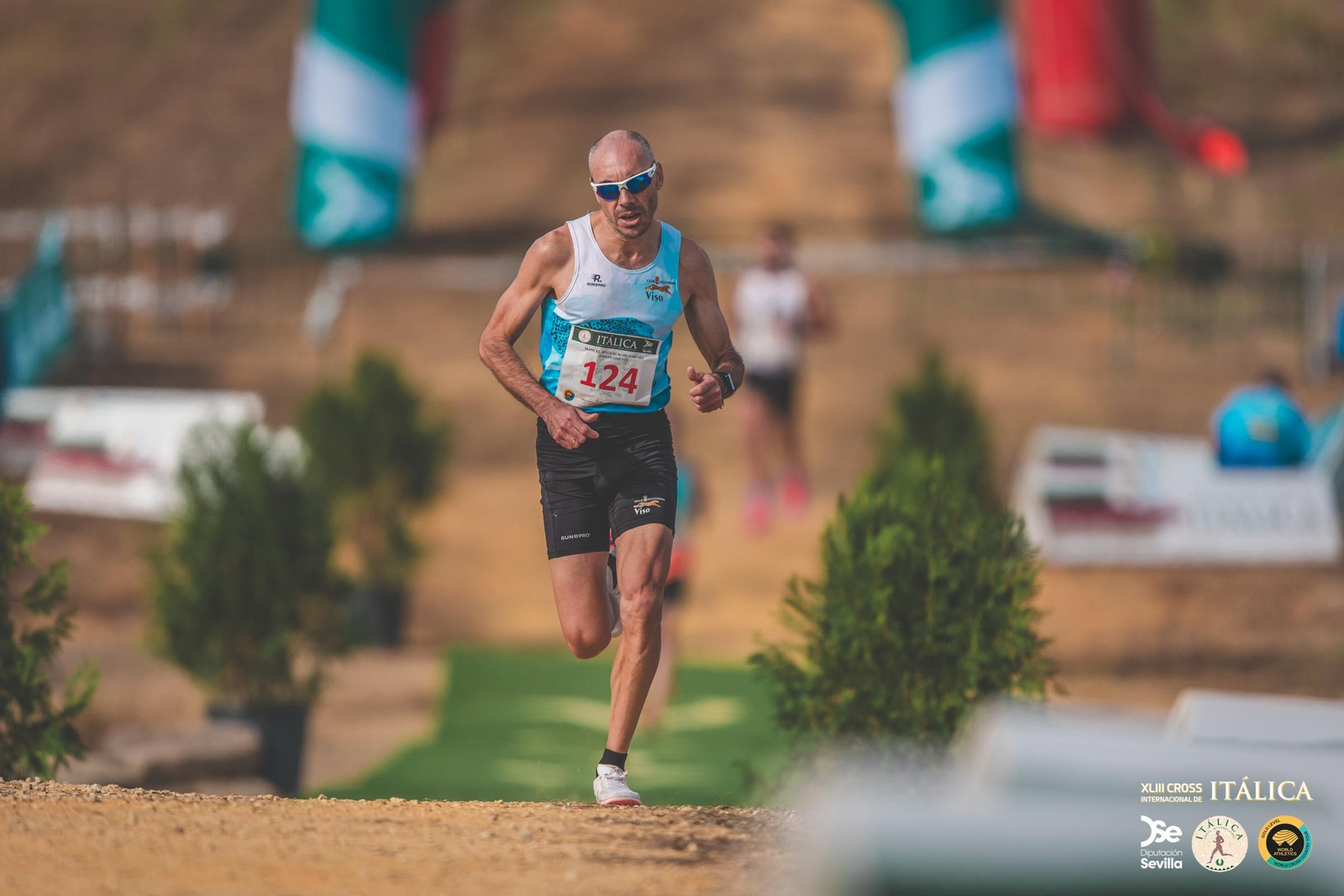 Búscate en las fotos del Cross de Itálica 2025 | 2