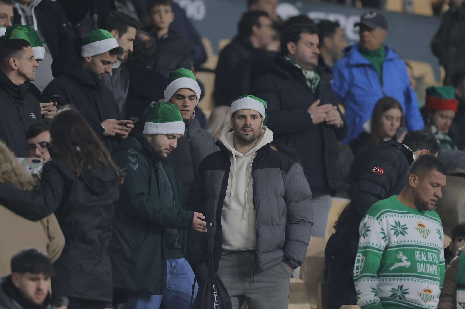 Búscate en las fotos del Betis - Getafe