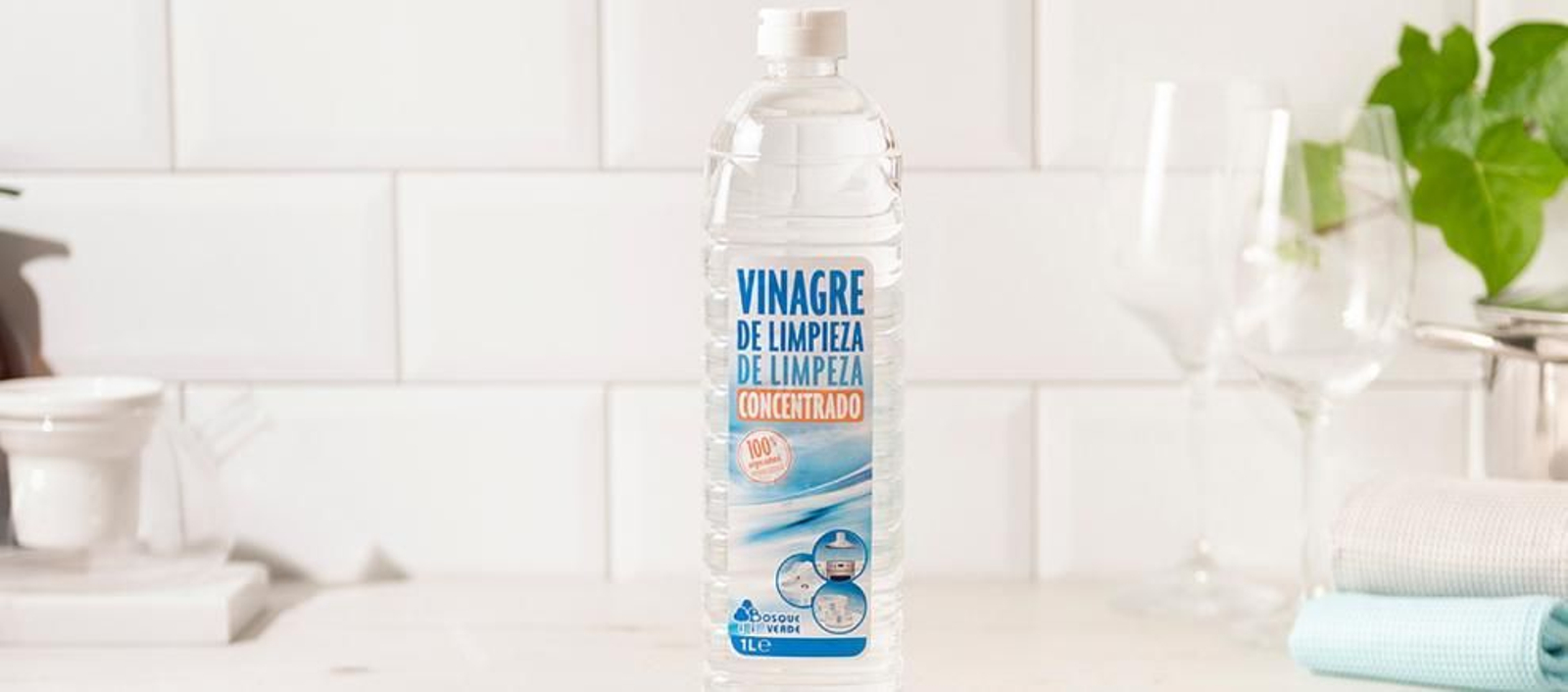 Usos útiles del vinagre de limpieza de Mercadona: de la cal a la grasa