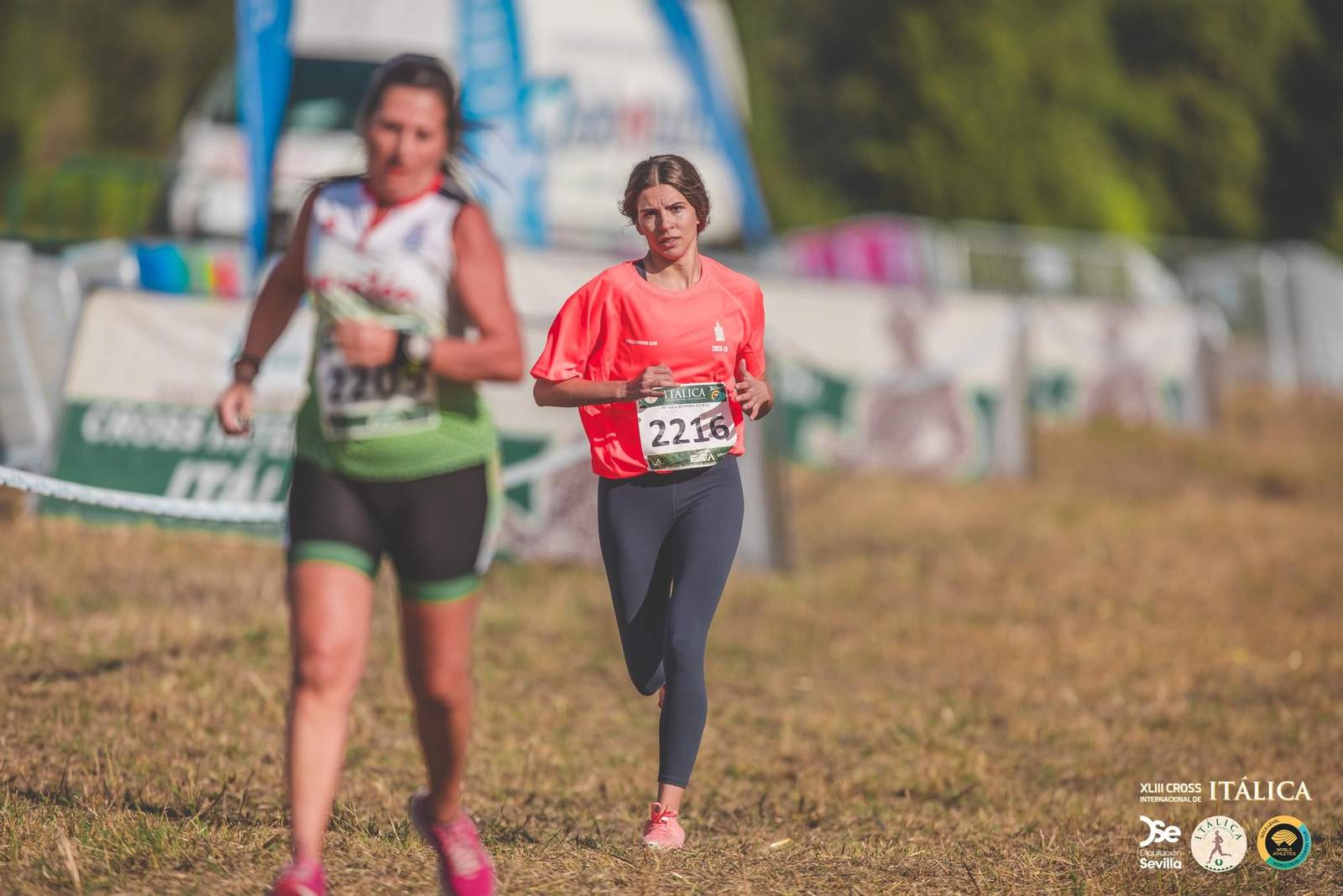 Búscate en las fotos del Cross de Itálica 2025 | 3