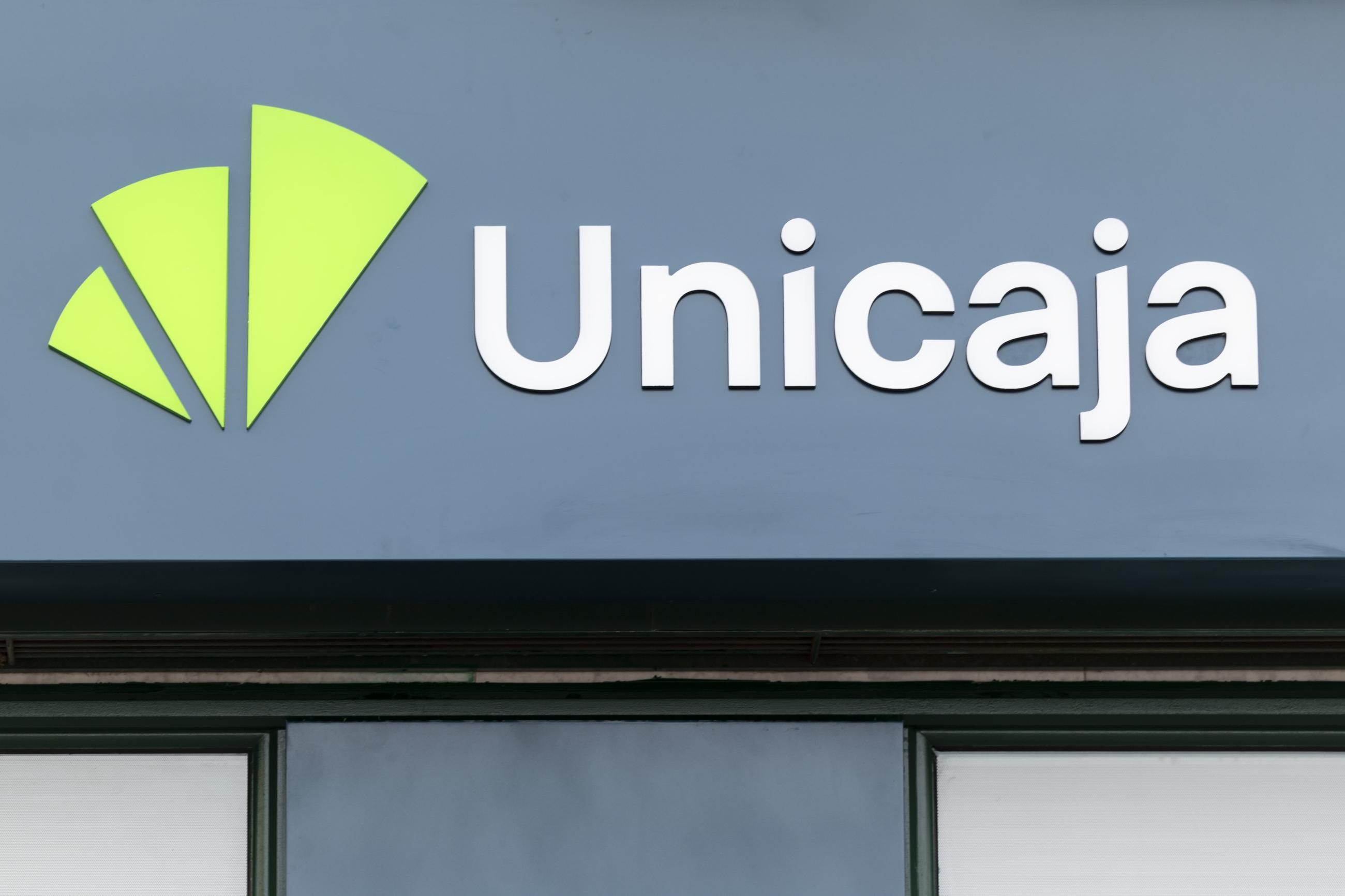 Octopus Energy ofrece sus servicios a los clientes de Unicaja