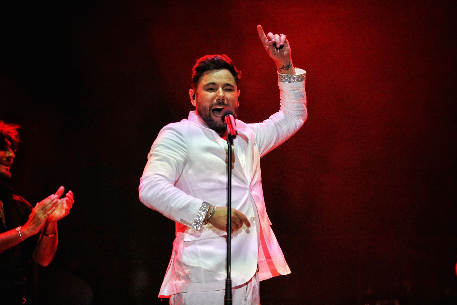 Búscate en el concierto de Miguel Poveda en Concert Music Festival