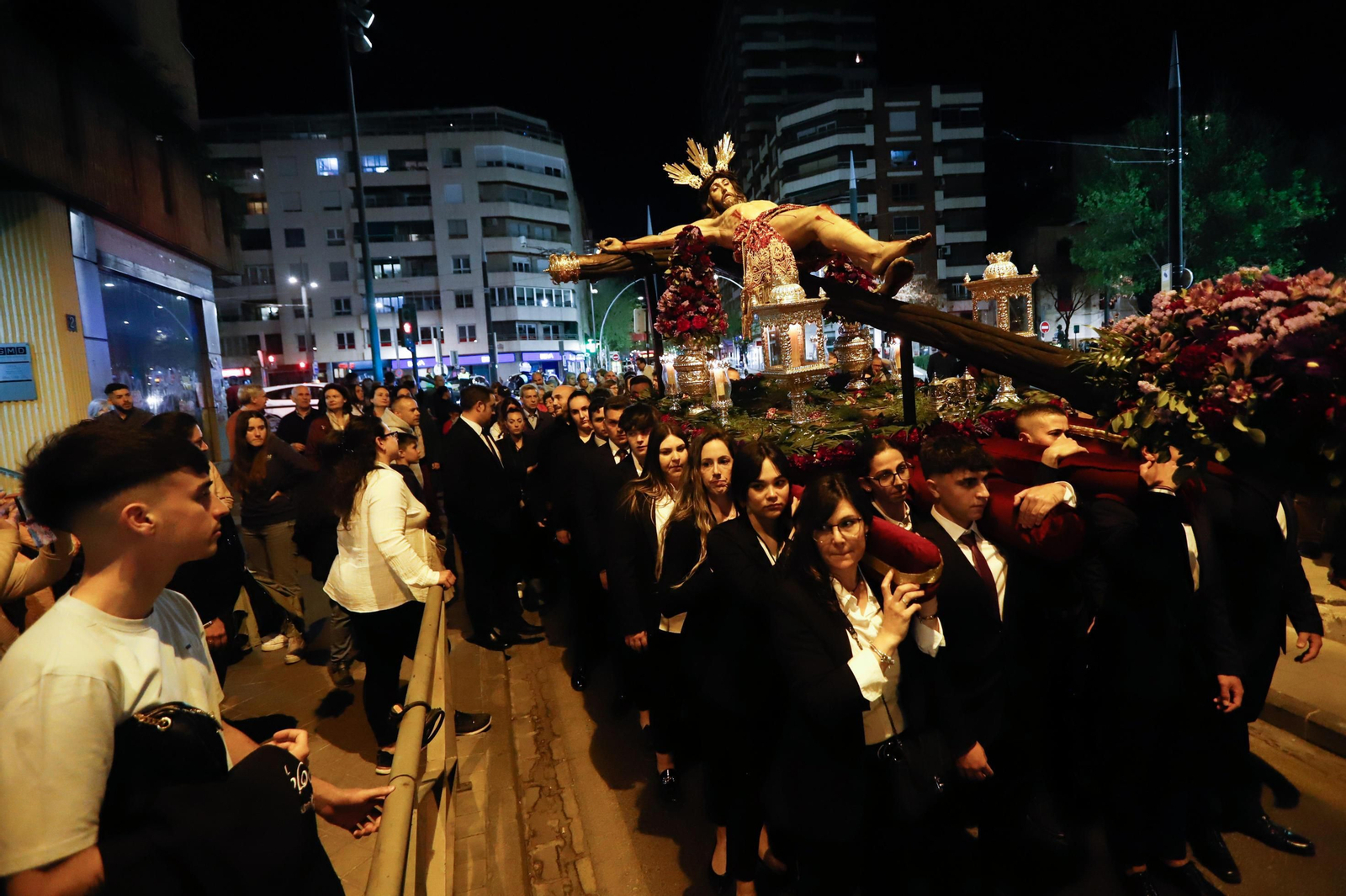 Los últimos vía crucis antes de la Semana Santa