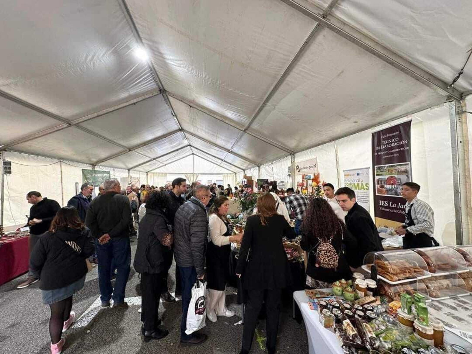 La Feria del Jamón de Villanueva de Córdoba 2023, en imágenes La Feria del Jamón de Villanueva de Córdoba 2023, en imágenes