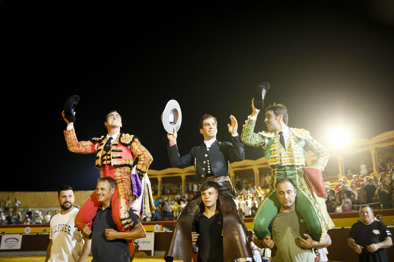 Corrida de toros Berja con un toro indultado, en imágenes