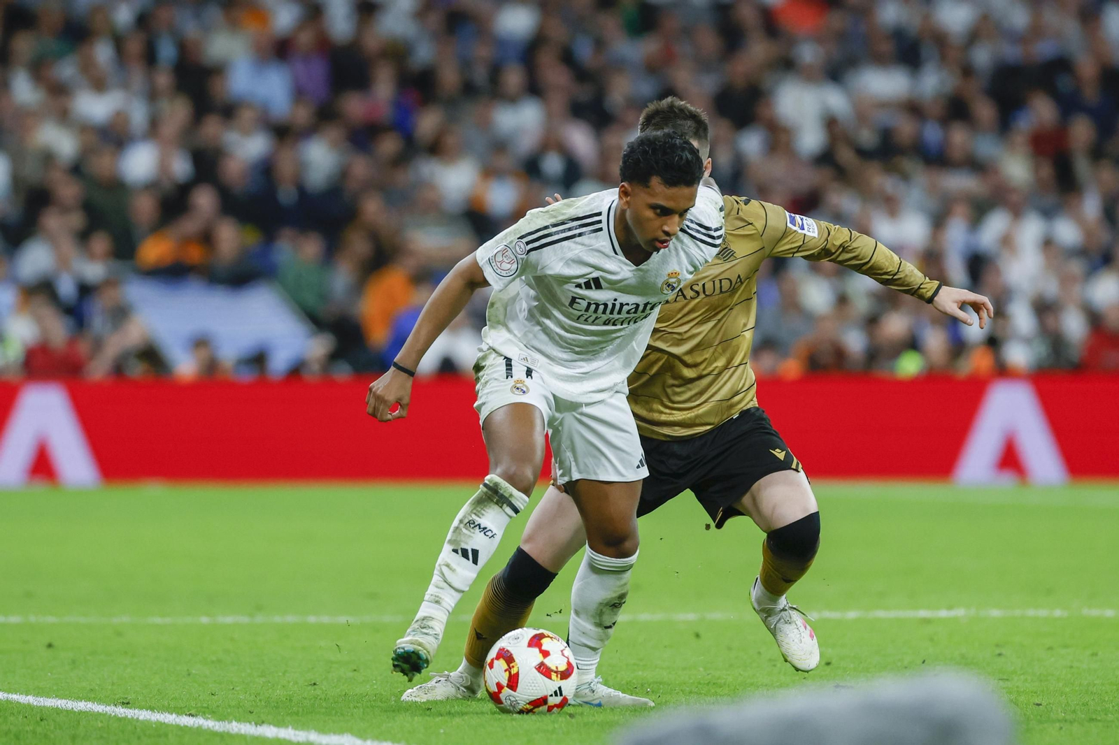 Las fotos del Real Madrid - Real Sociedad camino del Estadio de la Cartuja