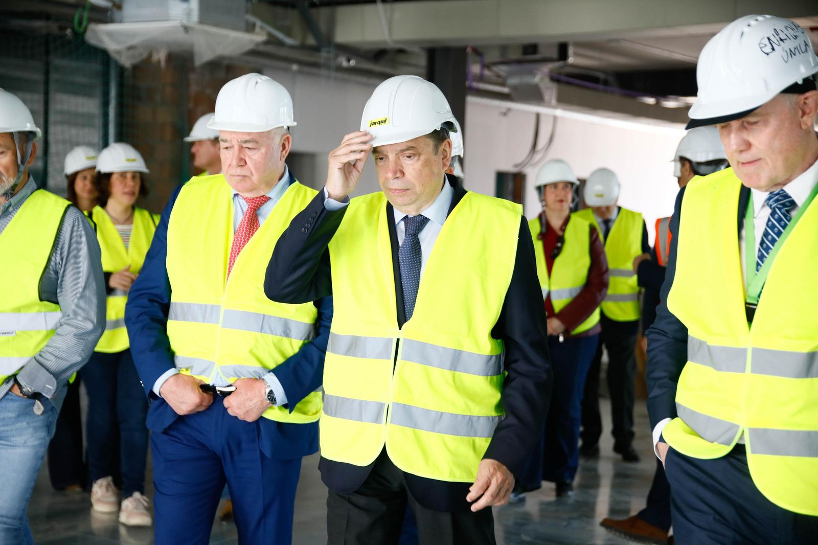 Luis Planas en una visita a la cooperativa Única