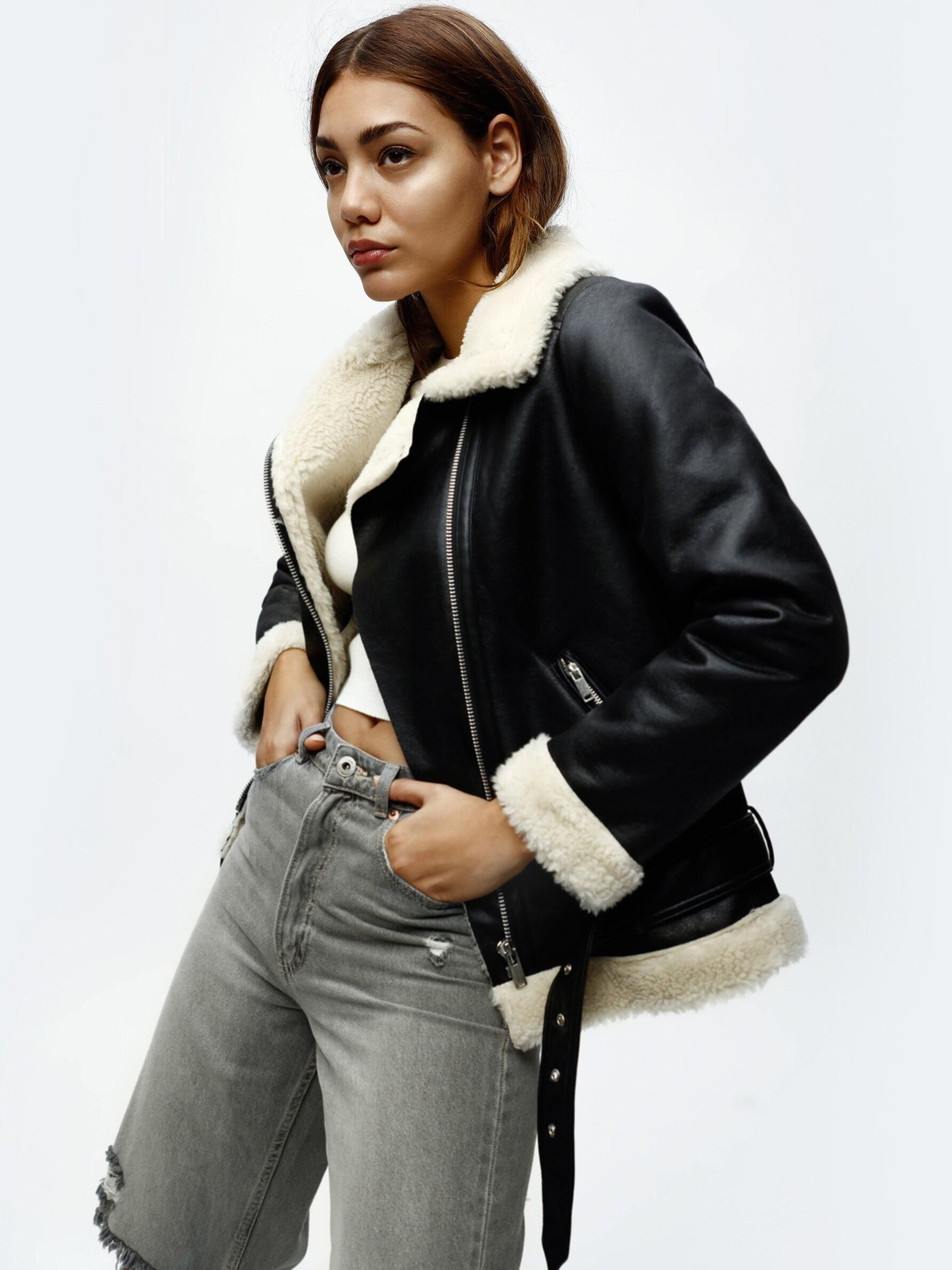 Cazadora doble faz de Lefties.