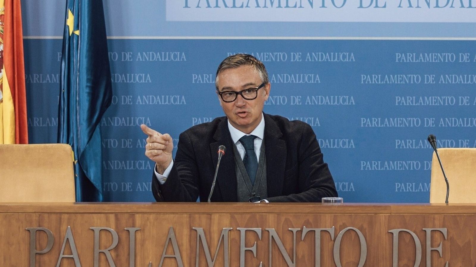 El portavoz de Vox, Manuel Gavira.