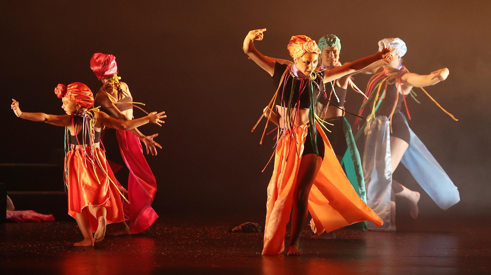 'África' el espectáculo de fin de curso de las Hermanas Sanchez en Jerez