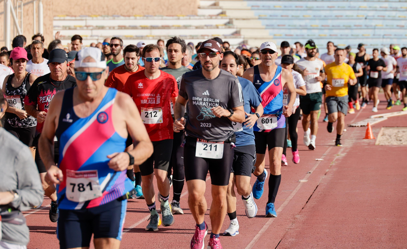 La salida de la Media Maratón Bahía de Cádiz