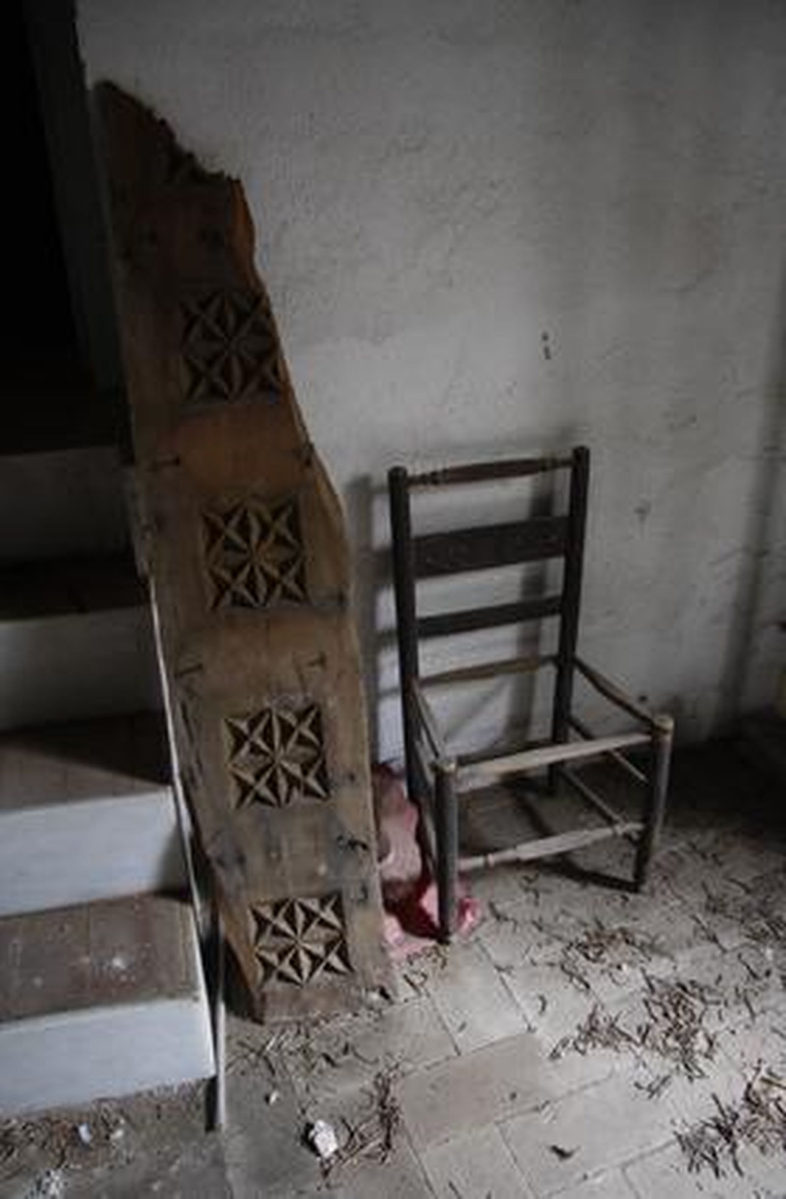 El convento Madre de Dios muestra unos tejados, esculturas, pinturas y muros plagados de desperfectos que demuestran su mal estado de conservación.

Foto: Belén Vargas