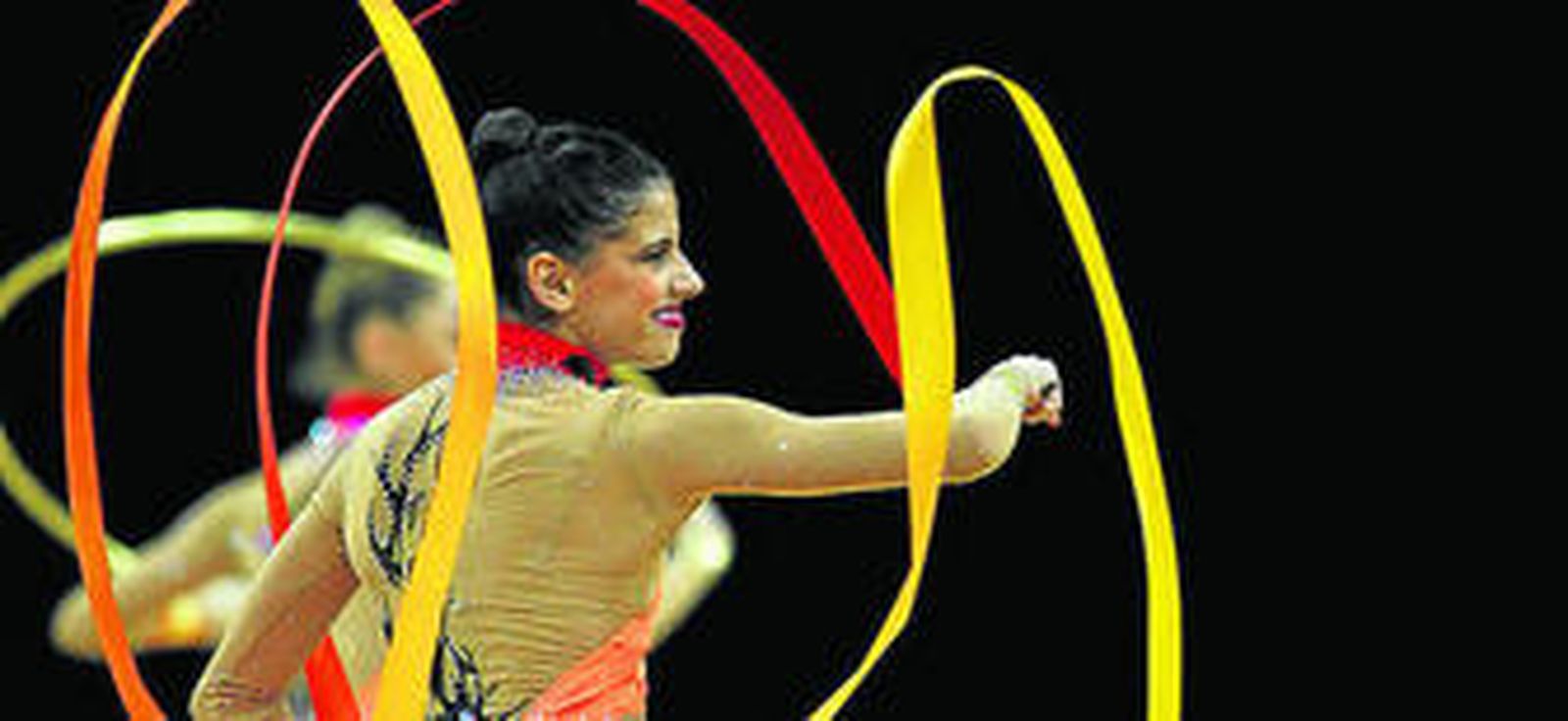 Un lance del último ejercicio del equipo español de gimnasia.