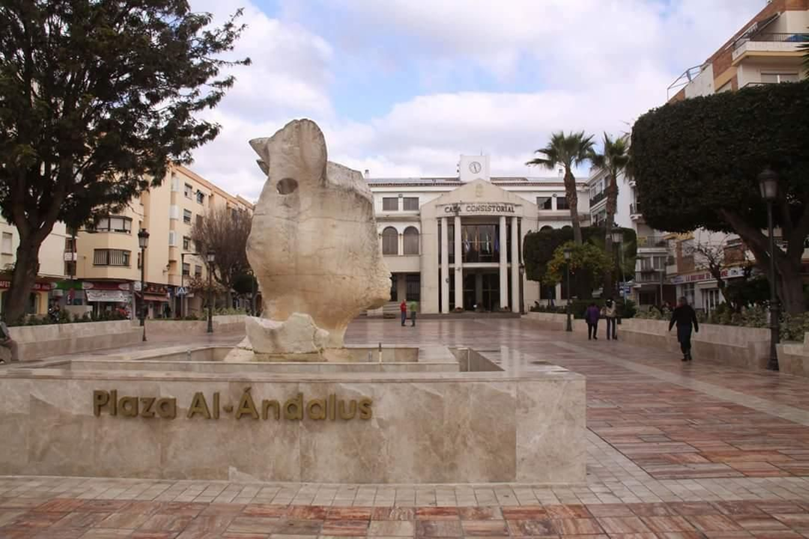 El Ayuntamiento de Rincón de la Victoria.
