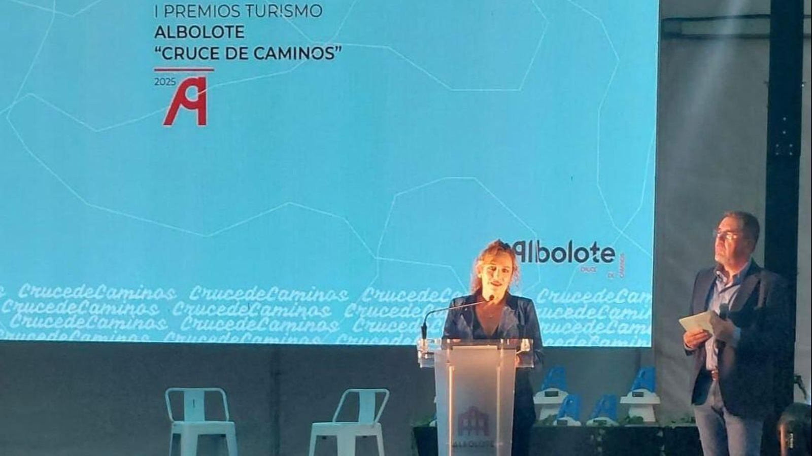 La vicepresidenta I y diputada de Turismo y Patrimonio, Marta Nievas, asiste a la gala de los I Premios de Turismo 'Cruce de Caminos'