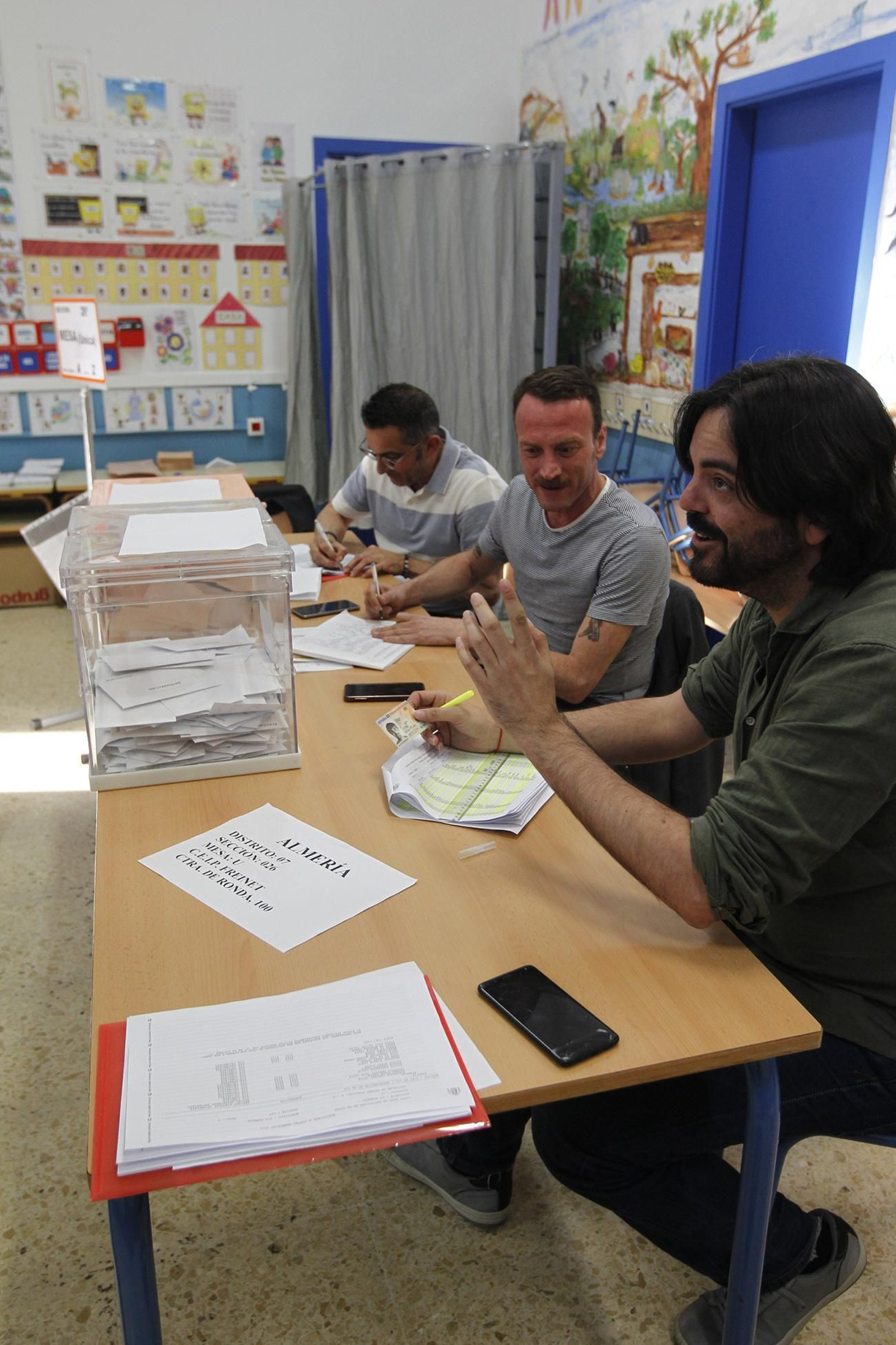 Fotogalería votaciones Elecciones Generales 2019. Almería