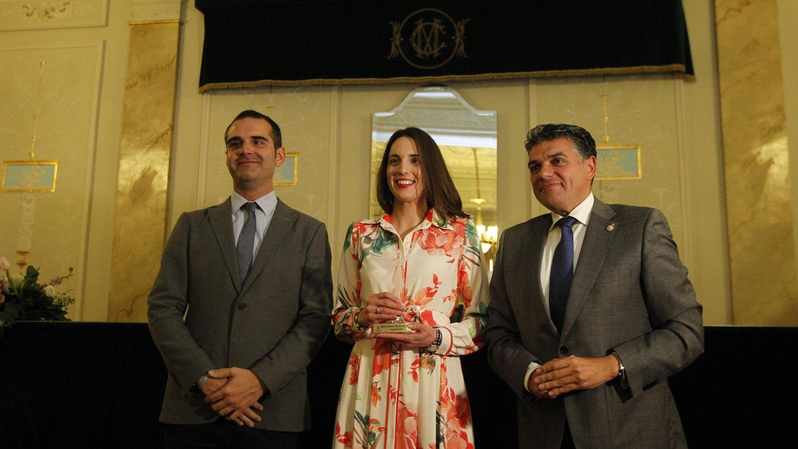Montserrat Piquer con el alcalde y Miguel Cazorla.
