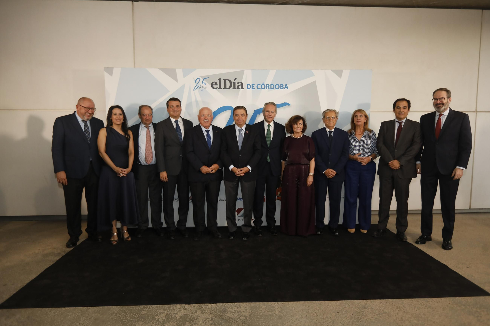 Manuel Torralbo, Raquel Montenegro, Tomás Valiente, José María Bellido, Juan Aguirre, Luis Planas, José Joly, Carmen Calvo, Salvador Fuentes, Ana López, José Antonio Nieto y Adolfo Molina.