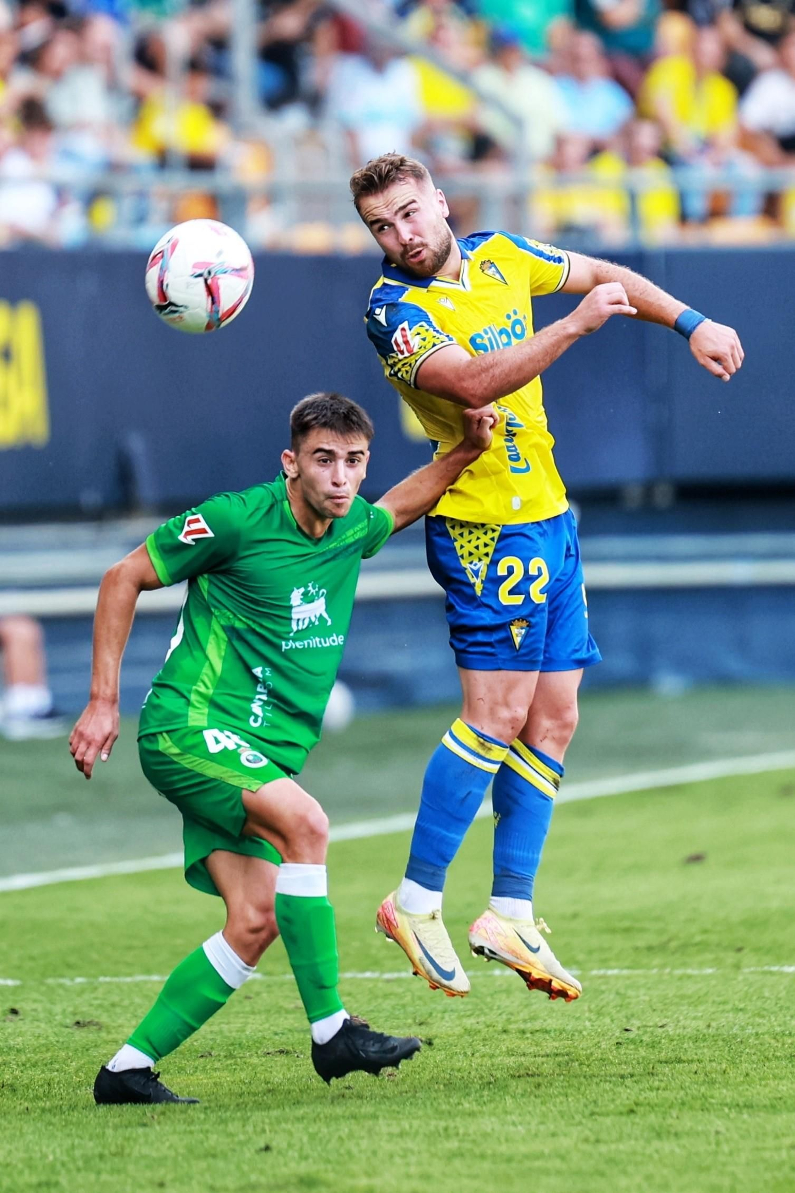 Búscate en las imágenes del Cádiz CF - Racing de Santander