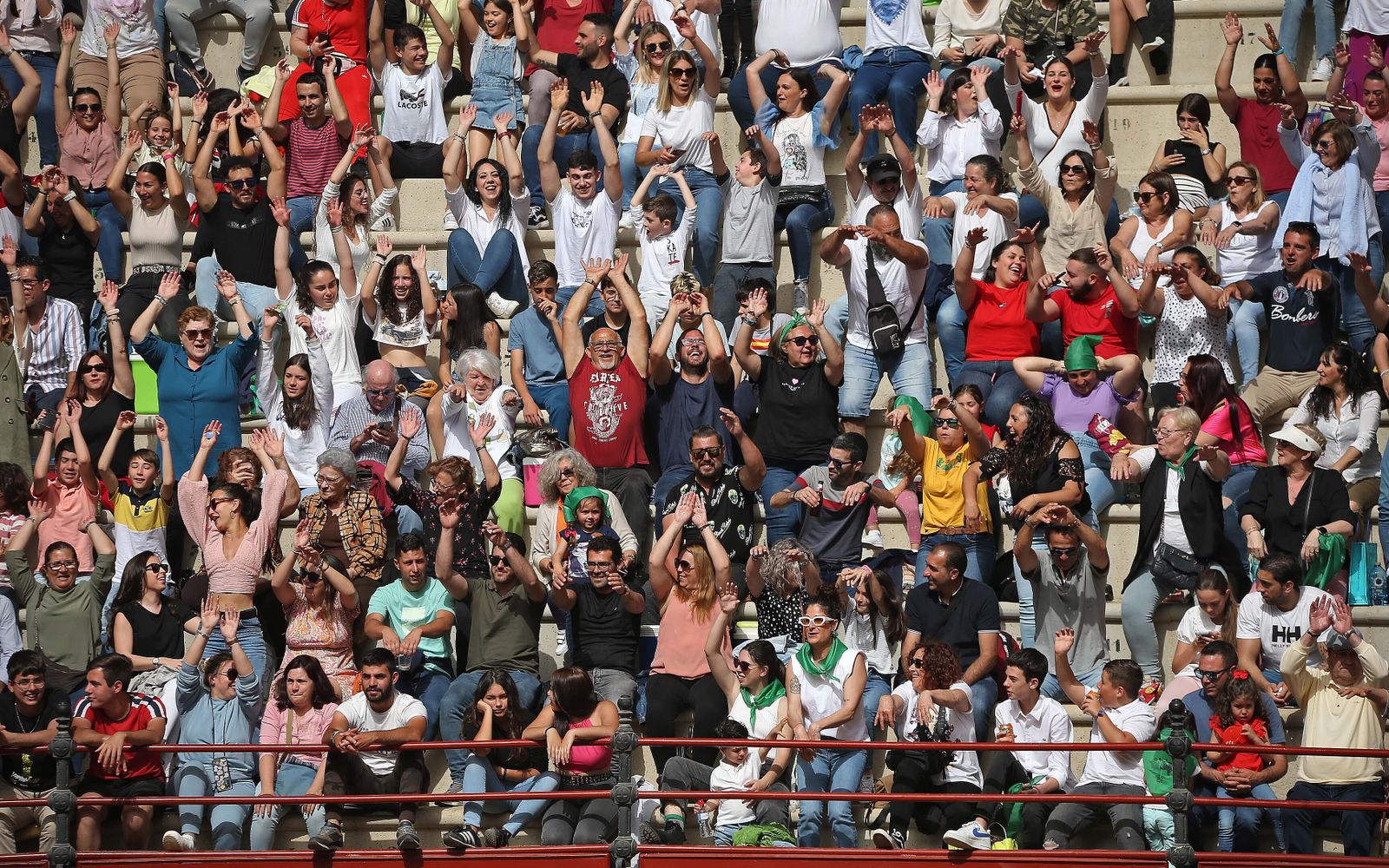 Fotos del Toro Embolao en Los Barrios