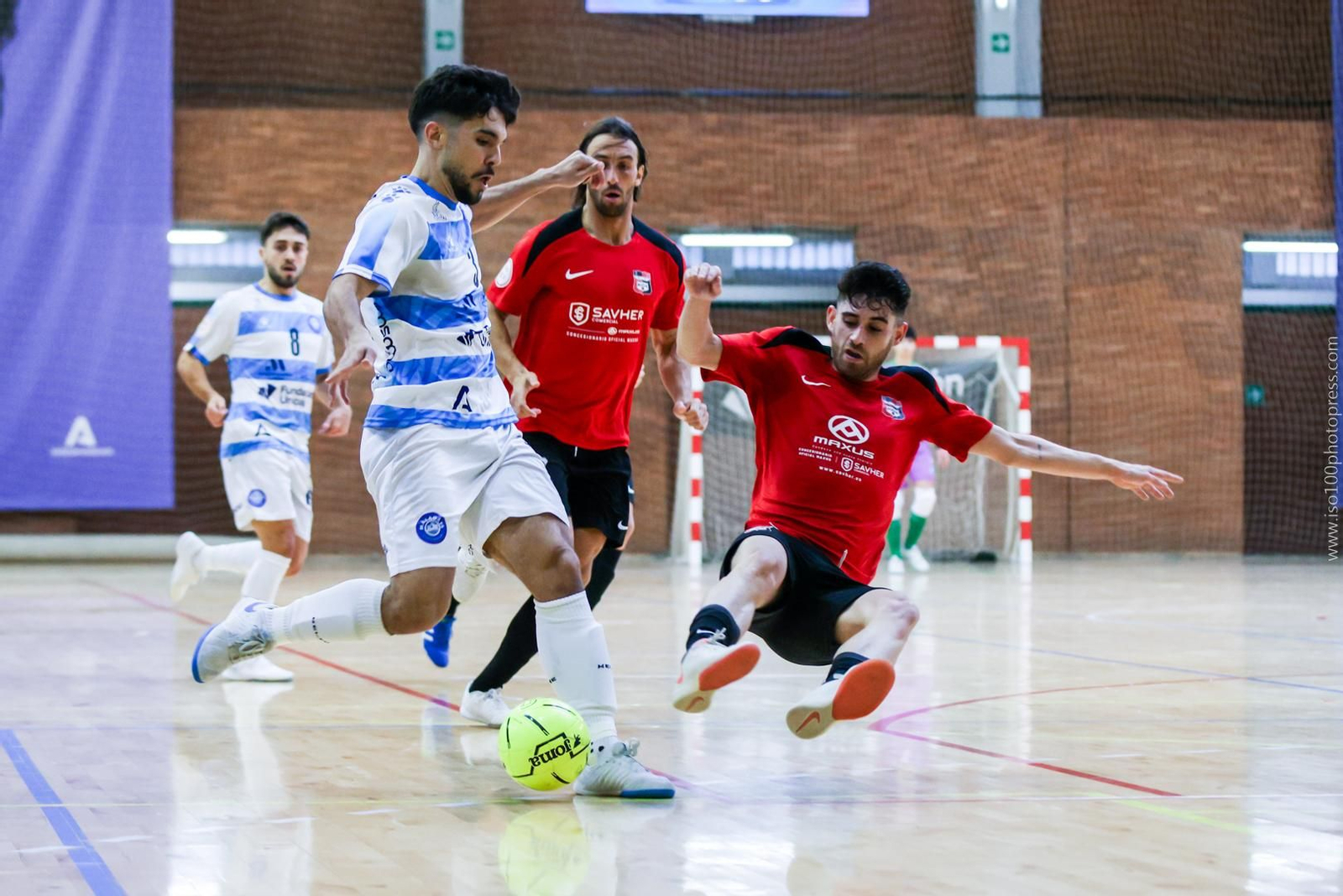 El Málaga Ciudad Redonda se deja un empate con La Nucía (2-2)