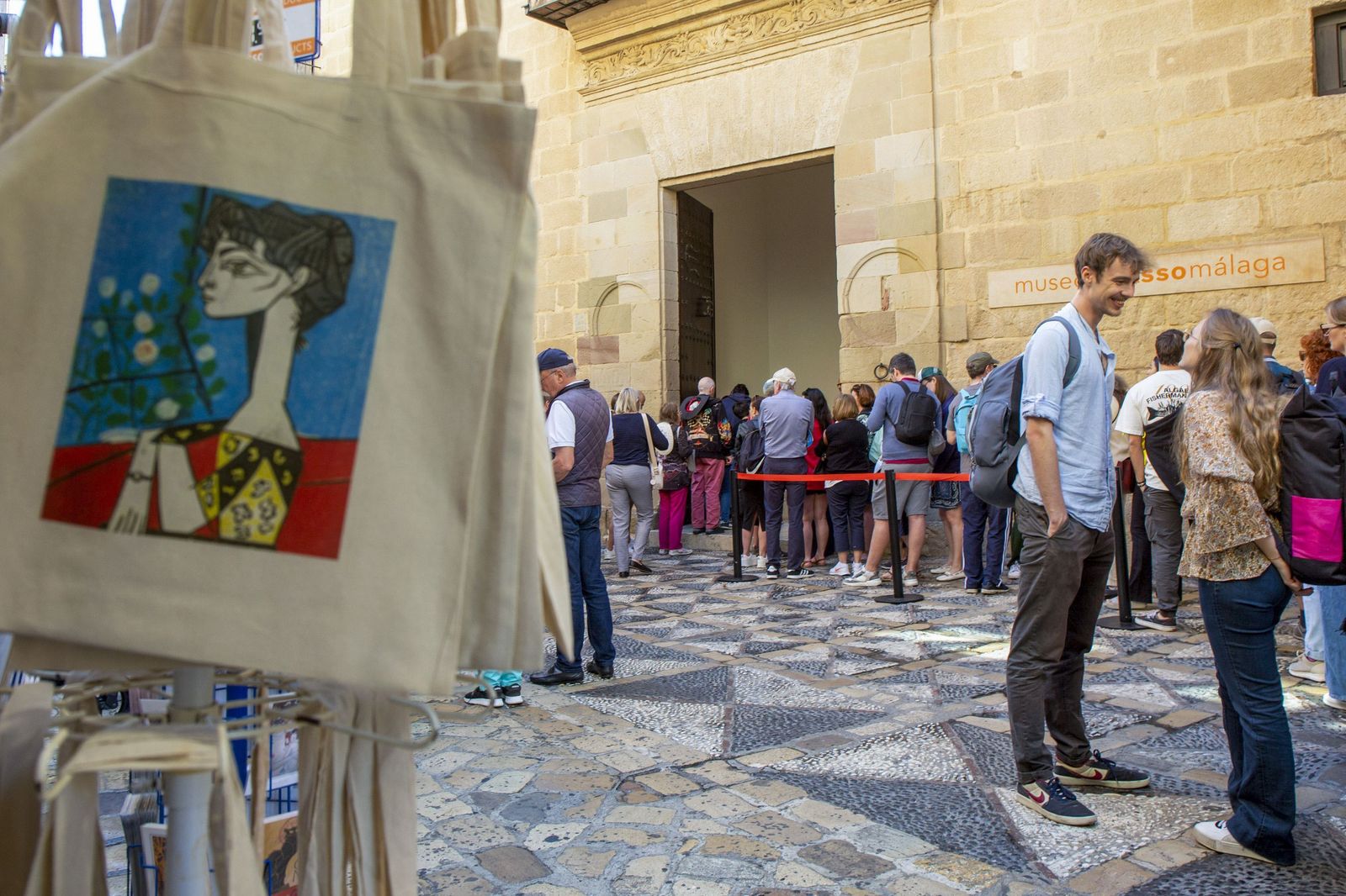 Colas en el Museo Picasso de Málaga.