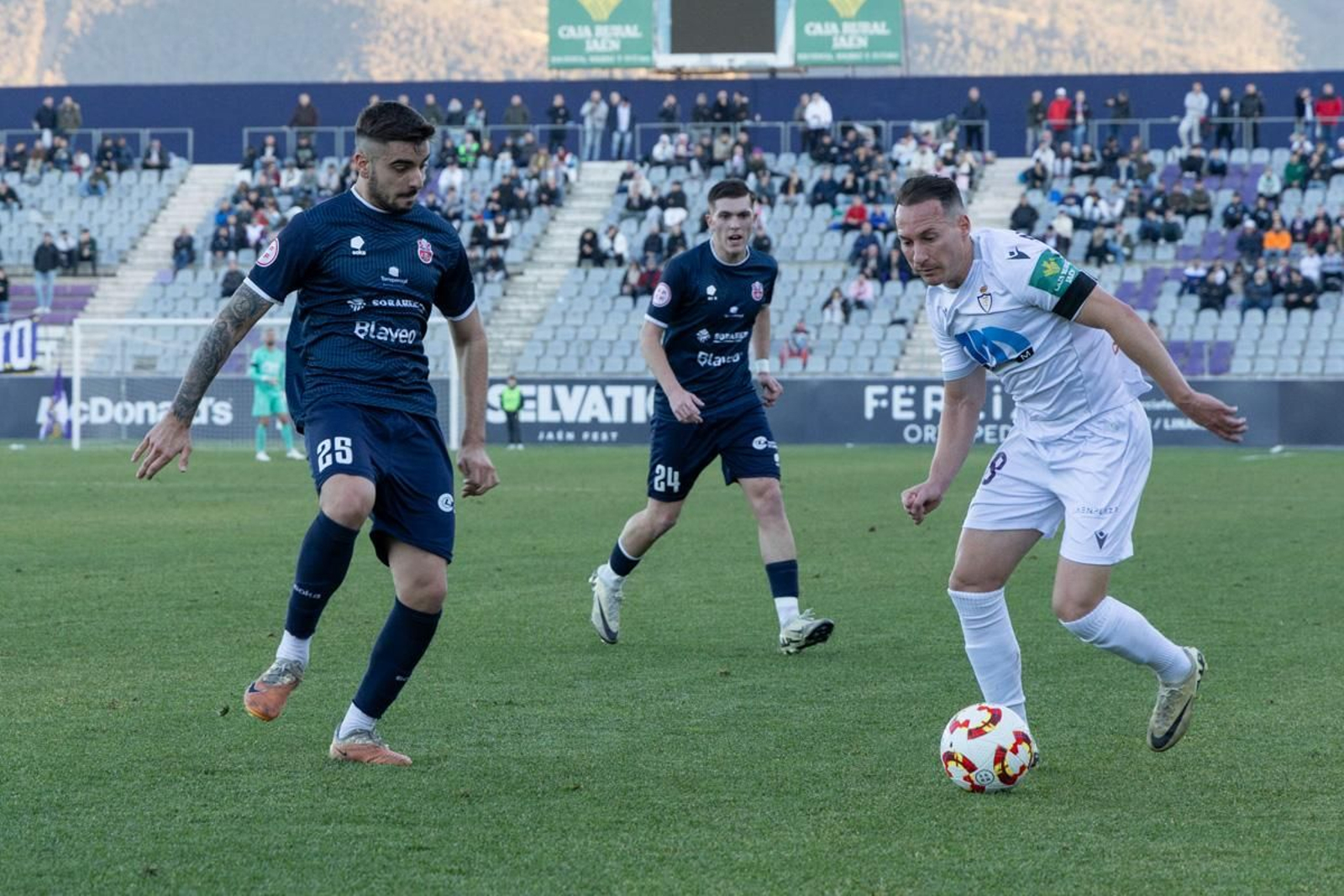 La remontada del Real Jaén al CD Torreperogil, en imágenes