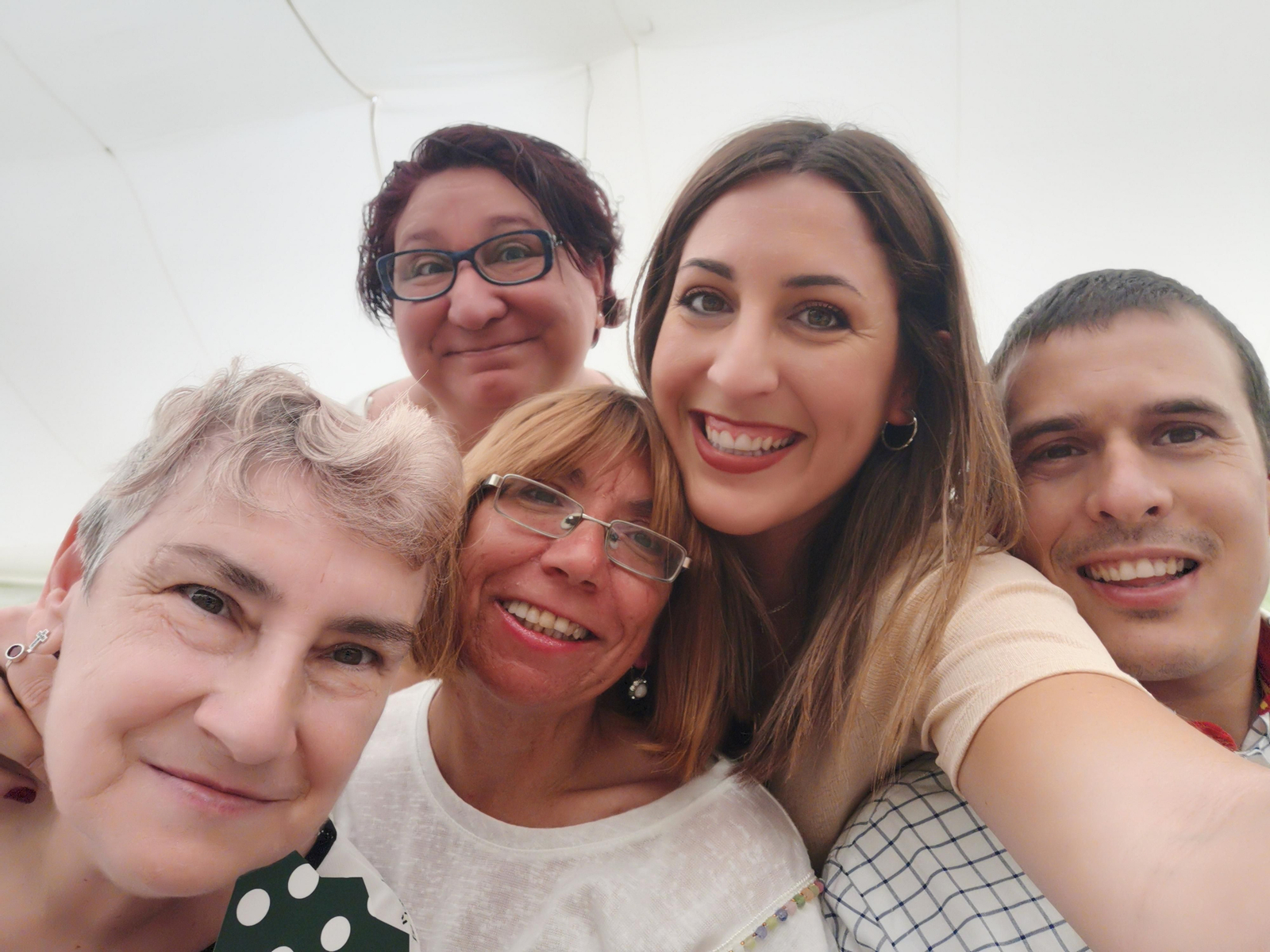 Trabajadores y usuarios de la Fundación TAU.