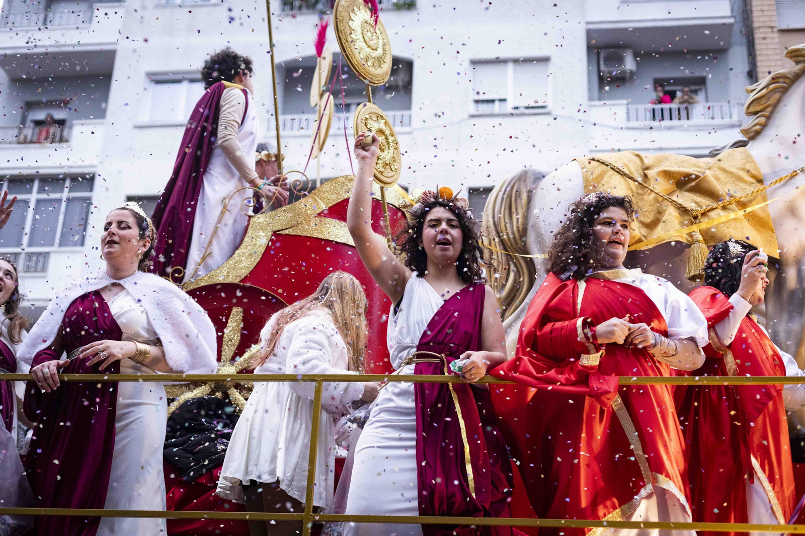 La Cabalgata Magna del Carnaval de Cádiz 2024, en imágenes