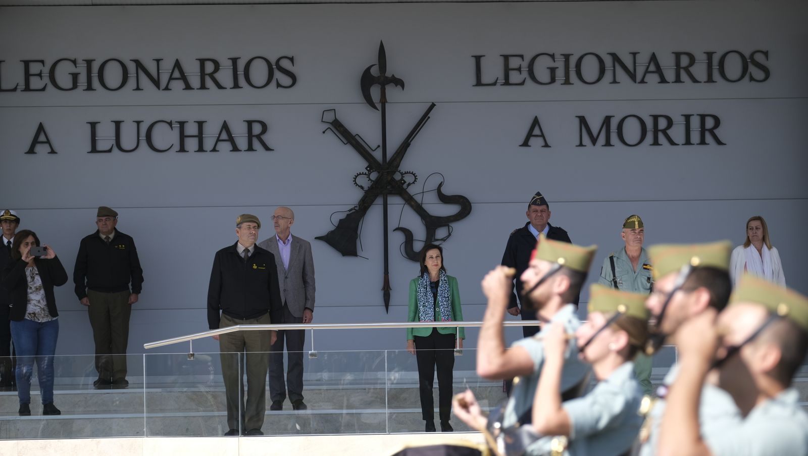 Imágenes de la visita de la Ministra de Defensa Margarita Robles a la Brigada Alfonso XIII de La Legión
