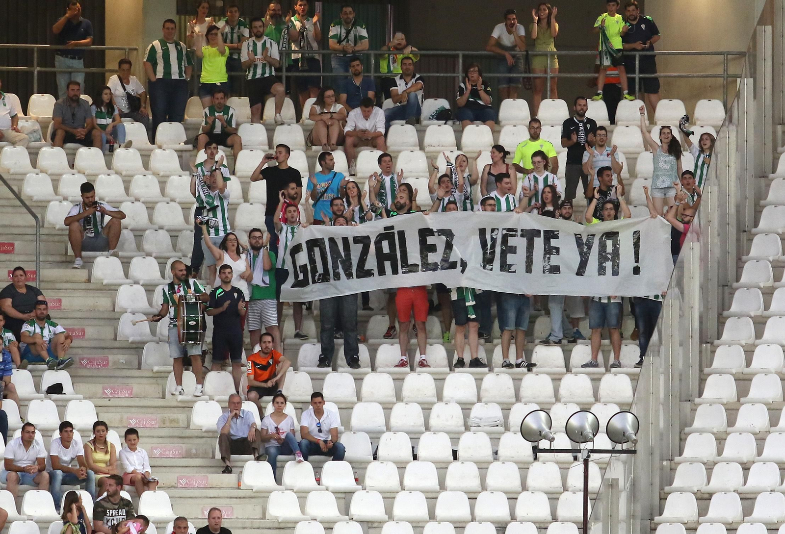 El Córdoba CF-Girona, en imágenes