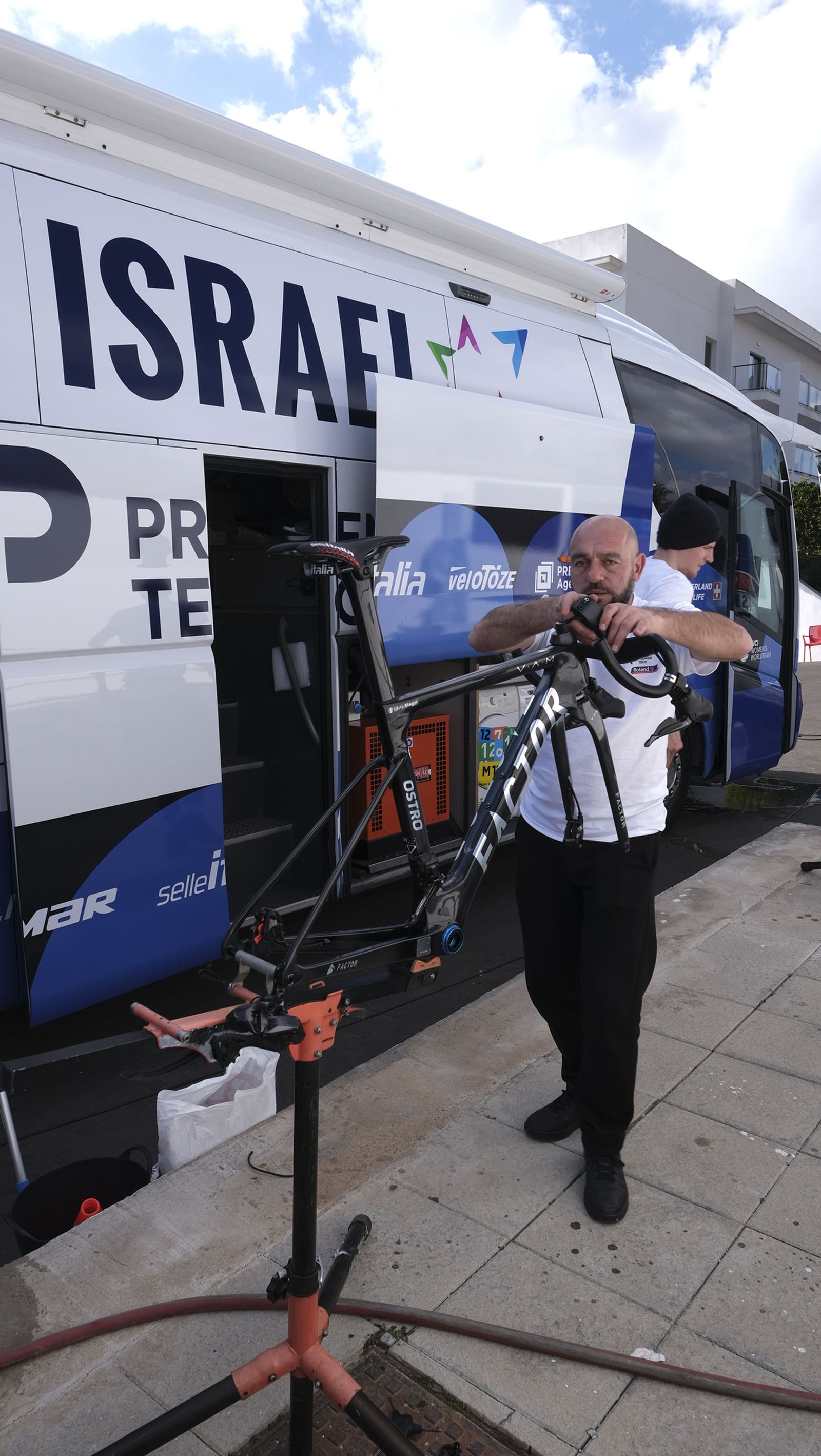 La Woman Cycling Pro llega a Almería