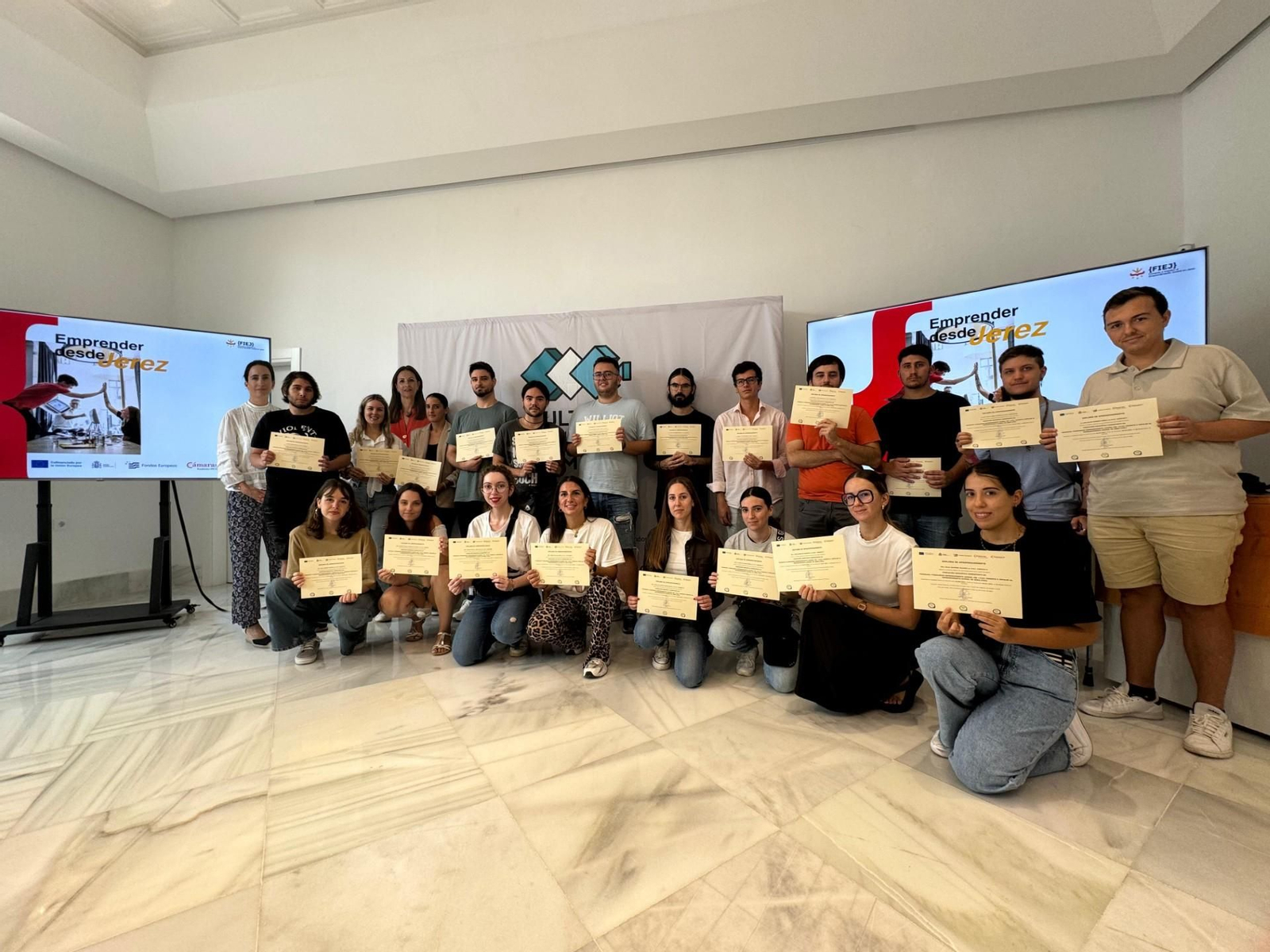 Clausura de los cursos de emprendimiento para jóvenes de la Cámara de Comercio de Jerez.