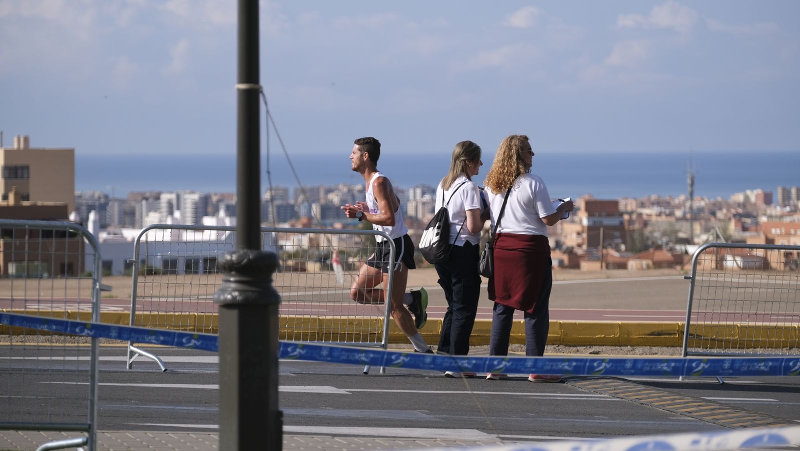 Imágenes de la II Carrera Sin Humo, en Almería