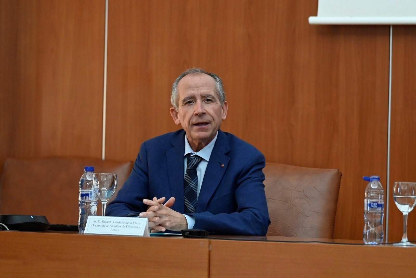 Las mejores imágenes de la Facultad de Filosofía y Letras de la Universidad de Córdoba Las mejores imágenes de la Facultad de Filosofía y Letras de la Universidad de Córdoba